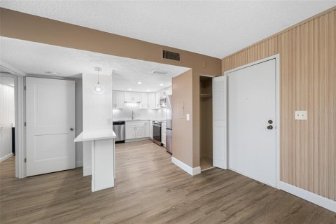 Copropriété à louer à Largo, Floride: 2 chambres, 102.19 m2 № 1774701 - photo 22