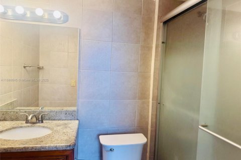 Condominio en venta en North Miami, Florida, 2 dormitorios, 89.46 m2 № 1981823 - foto 8