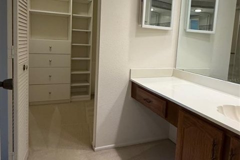 Купить кондоминиум в Клируотер, Флорида 5 комнат, 125.88м2, № 1904316 - фото 16