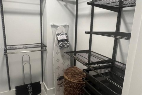 Купить кондоминиум в Майами-Бич, Флорида 1 спальня, 83.61м2, № 1984717 - фото 30