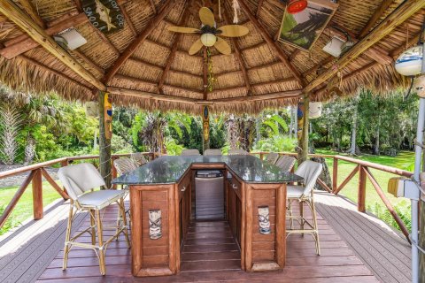 Купить виллу или дом в Сент-Луси, Флорида 3 комнаты, 299.15м2, № 2083316 - фото 17