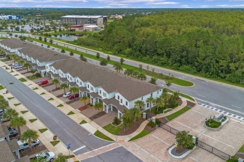 Adosado en alquiler en Kissimmee, Florida, 4 dormitorios, 179.39 m2 № 2273151 - foto 21