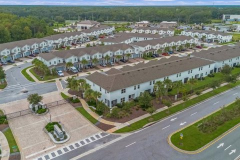 Adosado en alquiler en Kissimmee, Florida, 4 dormitorios, 179.39 m2 № 2273151 - foto 22