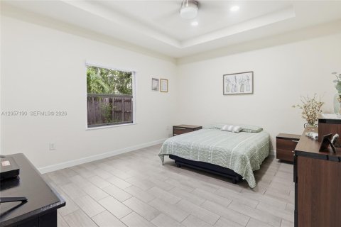 Villa ou maison à vendre à Miami, Floride: 3 chambres, 177.07 m2 № 2185179 - photo 20