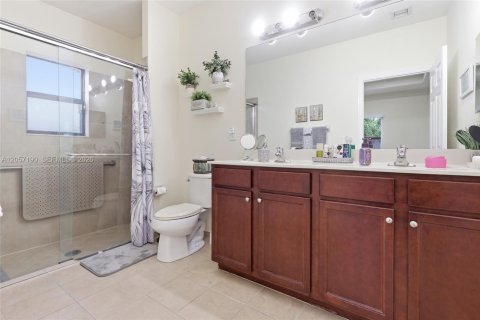 Villa ou maison à vendre à Miami, Floride: 3 chambres, 177.07 m2 № 2185179 - photo 23
