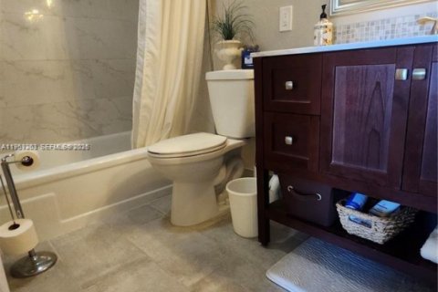 Купить кондоминиум в Дирфилд-Бич, Флорида 2 спальни, 92.9м2, № 2024754 - фото 19