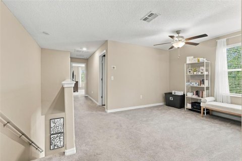 Touwnhouse à louer à Tampa, Floride: 3 chambres, 188.59 m2 № 2427462 - photo 25