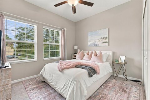 Touwnhouse à louer à Tampa, Floride: 3 chambres, 188.59 m2 № 2427462 - photo 22