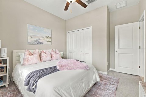 Touwnhouse à louer à Tampa, Floride: 3 chambres, 188.59 m2 № 2427462 - photo 23