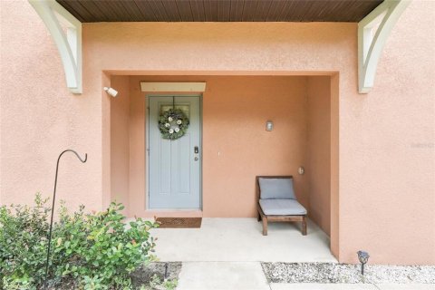 Touwnhouse à louer à Tampa, Floride: 3 chambres, 188.59 m2 № 2427462 - photo 4