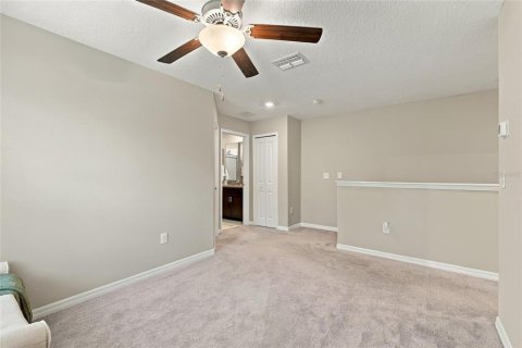 Touwnhouse à louer à Tampa, Floride: 3 chambres, 188.59 m2 № 2427462 - photo 28