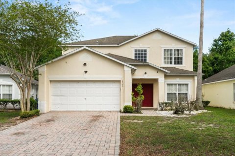 House in Kissimmee, Florida 5 bedrooms, 238.29 sq.m. № 2364238