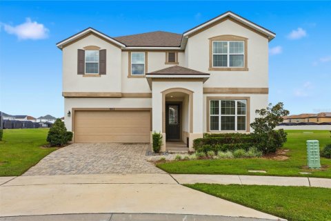Casa en venta en Kissimmee, Florida, 9 dormitorios, 405.33 m2 № 2386106 - foto 2