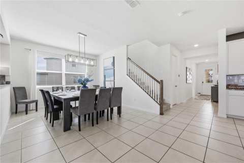 Casa en venta en Kissimmee, Florida, 9 dormitorios, 405.33 m2 № 2386106 - foto 17