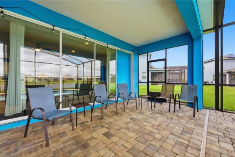 Casa en venta en Kissimmee, Florida, 9 dormitorios, 405.33 m2 № 2386106 - foto 8