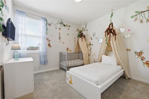 Casa en venta en Kissimmee, Florida, 9 dormitorios, 405.33 m2 № 2386106 - foto 26