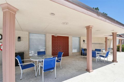 Condo in Seminole, Florida, 1 bedroom  № 1865943 - photo 30