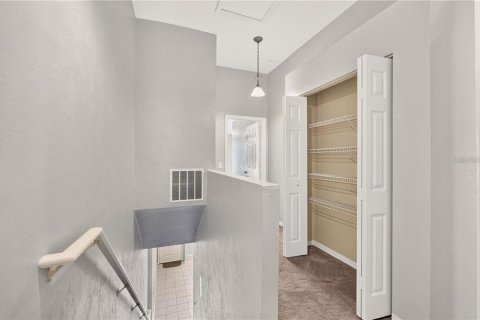 Touwnhouse à louer à Gainesville, Floride: 2 chambres, 109.25 m2 № 2422799 - photo 15