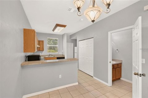 Touwnhouse à louer à Gainesville, Floride: 2 chambres, 109.25 m2 № 2422799 - photo 8