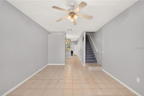 Touwnhouse à louer à Gainesville, Floride: 2 chambres, 109.25 m2 № 2422799 - photo 3