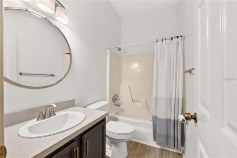 Touwnhouse à louer à Gainesville, Floride: 2 chambres, 109.25 m2 № 2422799 - photo 18