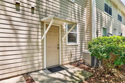 Touwnhouse à louer à Gainesville, Floride: 2 chambres, 109.25 m2 № 2422799 - photo 26
