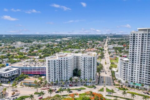Copropriété à vendre à Hollywood, Floride: 2 chambres, 108.14 m2 № 1852055 - photo 19