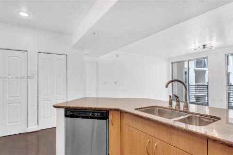 Copropriété à vendre à Hollywood, Floride: 2 chambres, 108.14 m2 № 1852055 - photo 3