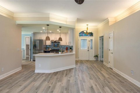 Casa en venta en Winter Haven, Florida, 3 dormitorios, 191.94 m2 № 2386015 - foto 8