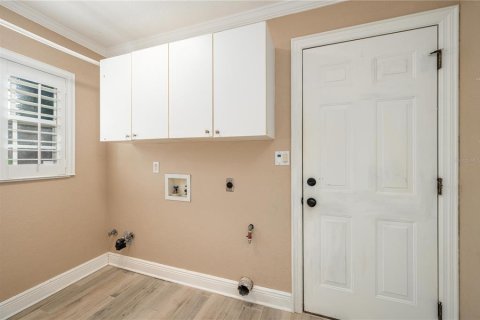 Casa en venta en Winter Haven, Florida, 3 dormitorios, 191.94 m2 № 2386015 - foto 14
