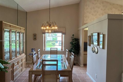 Casa en venta en West Palm Beach, Florida, 2 dormitorios, 148.55 m2 № 2039727 - foto 6