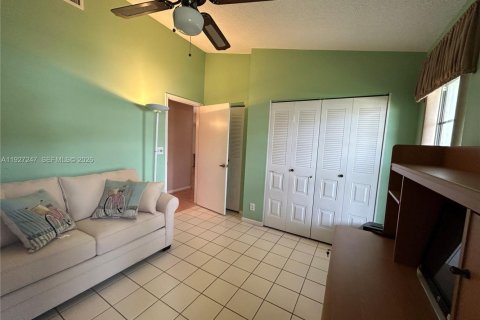 Casa en venta en West Palm Beach, Florida, 2 dormitorios, 148.55 m2 № 2039727 - foto 10