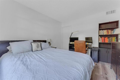 Copropriété à vendre à Aventura, Floride: 2 chambres, 98.29 m2 № 1889208 - photo 22