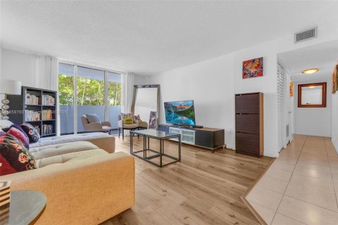 Copropriété à vendre à Aventura, Floride: 2 chambres, 98.29 m2 № 1889208 - photo 5