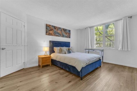 Copropriété à vendre à Aventura, Floride: 2 chambres, 98.29 m2 № 1889208 - photo 15