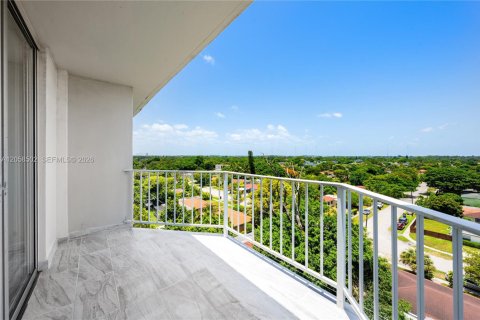 Copropriété à louer à North Miami Beach, Floride: 1 chambre, 72.46 m2 № 2168777 - photo 27