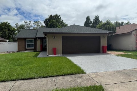 Casa en venta en Orlando, Florida, 3 dormitorios, 130.99 m2 № 1899247 - foto 1