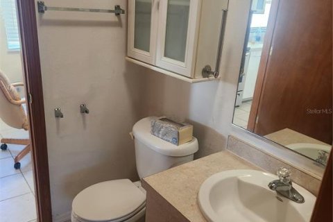 House in Venice, Florida 2 bedrooms, 93.18 sq.m. № 1529218 - photo 11