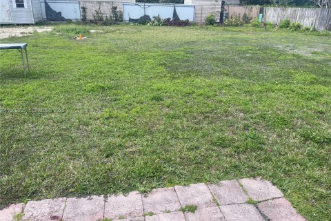 Купить виллу или дом в Хомстед, Флорида 3 спальни, 150.87м2, № 2030717 - фото 9