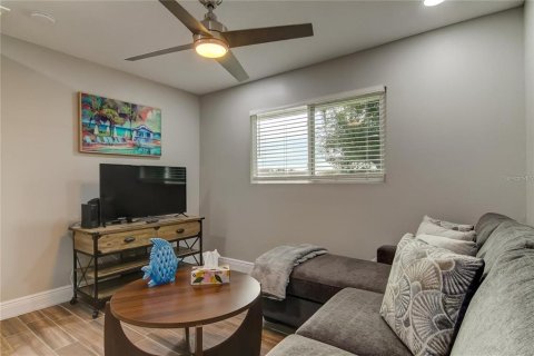 Villa ou maison à louer à Lutz, Floride: 1 chambre, 67.35 m2 № 2411591 - photo 16