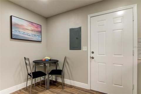 Villa ou maison à louer à Lutz, Floride: 1 chambre, 67.35 m2 № 2411591 - photo 10