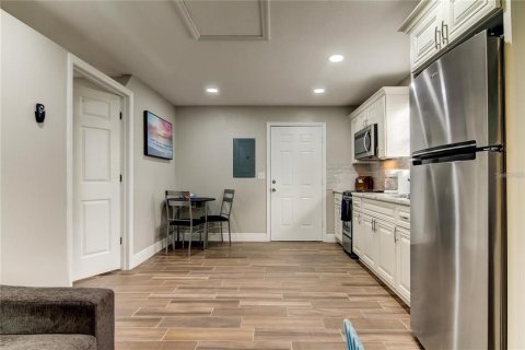 Villa ou maison à louer à Lutz, Floride: 1 chambre, 67.35 m2 № 2411591 - photo 12
