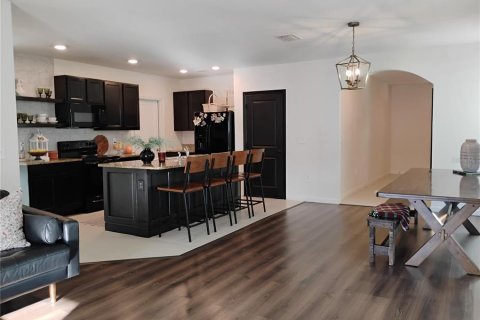 Villa ou maison à vendre à Bradenton, Floride: 5 chambres, 226.59 m2 № 2212129 - photo 13