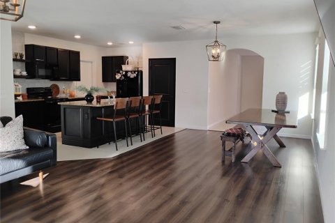 Villa ou maison à vendre à Bradenton, Floride: 5 chambres, 226.59 m2 № 2212129 - photo 20