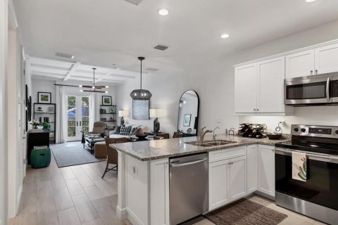 Condo in Sarasota, Florida, 2 bedrooms  № 1828459 - photo 14
