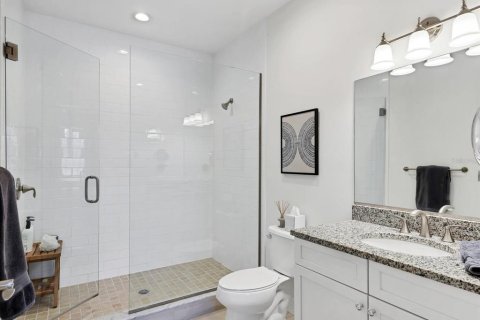 Condo in Sarasota, Florida, 2 bedrooms  № 1828459 - photo 16