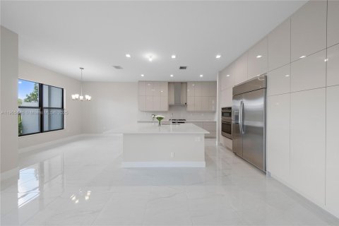 House in Boca Raton, Florida 5 bedrooms № 1956983 - photo 16