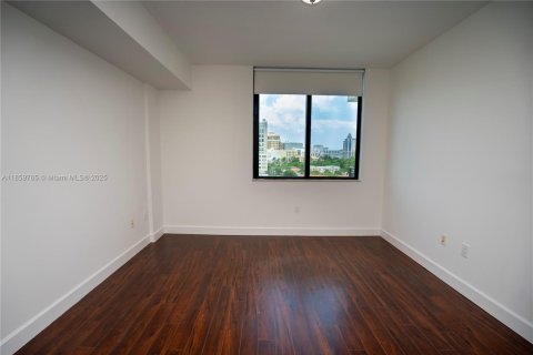 Condominio en venta en Coral Gables, Florida, 1 dormitorio, 87.05 m2 № 1888266 - foto 21