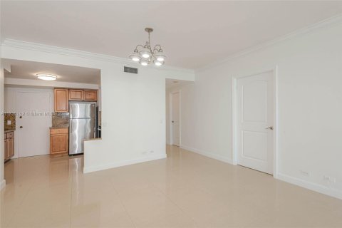 Condo in Hollywood, Florida, 1 bedroom  № 2059679 - photo 11