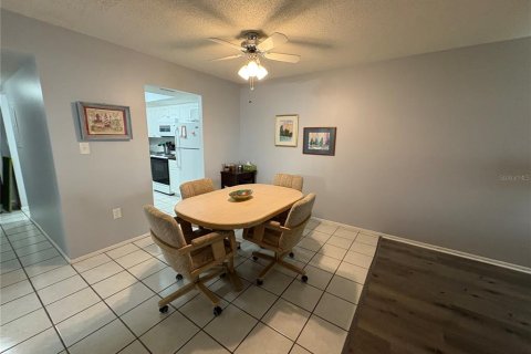 Copropriété à louer à Bradenton, Floride: 2 chambres, 106.28 m2 № 2214589 - photo 28